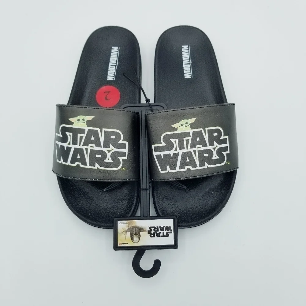 Star Wars Mandalorian Black Slides Sandals NWT Kids size 2